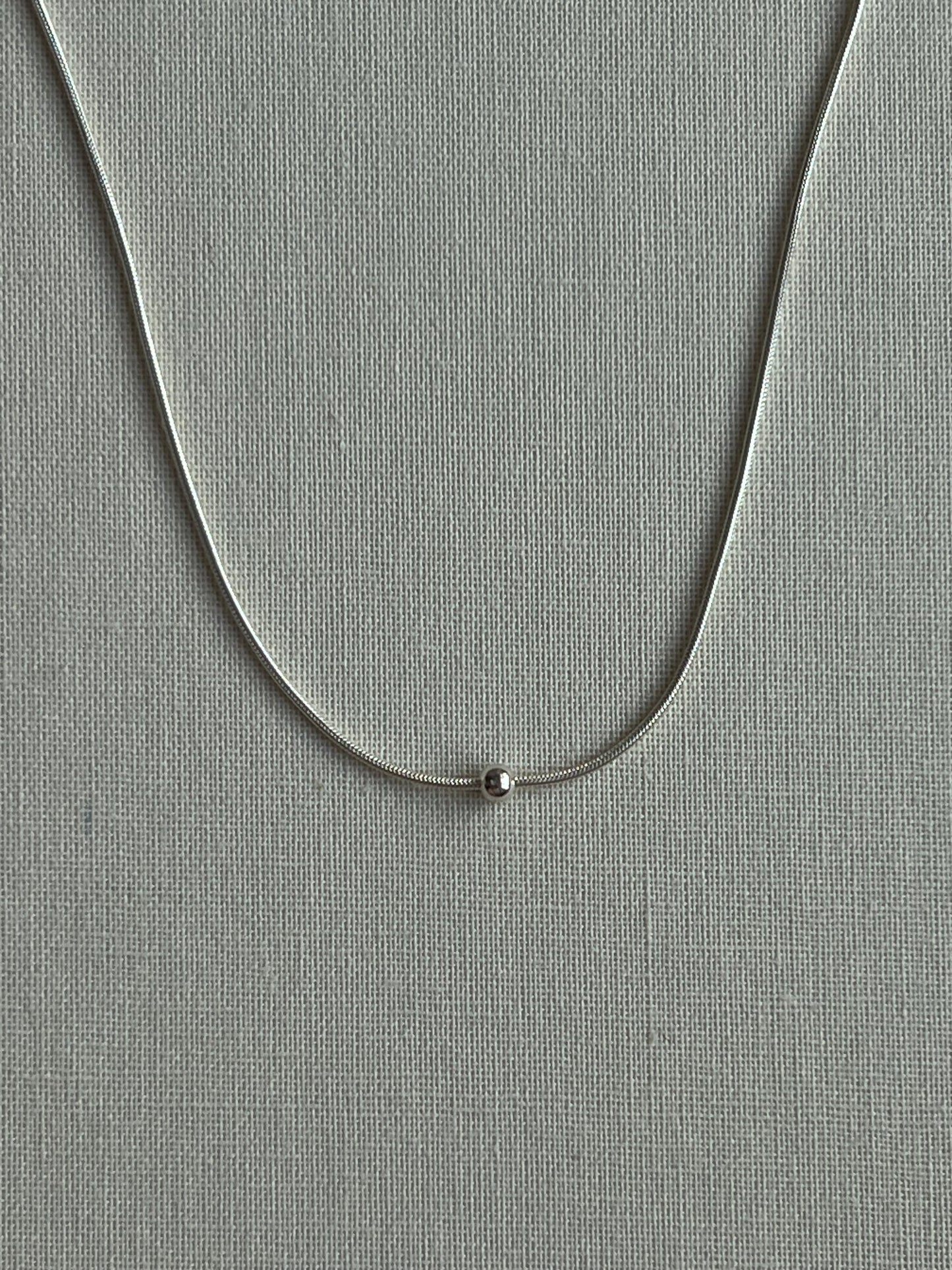 SILVER MINI BALL SNAKE CHAIN NECKLACE / CHOKER