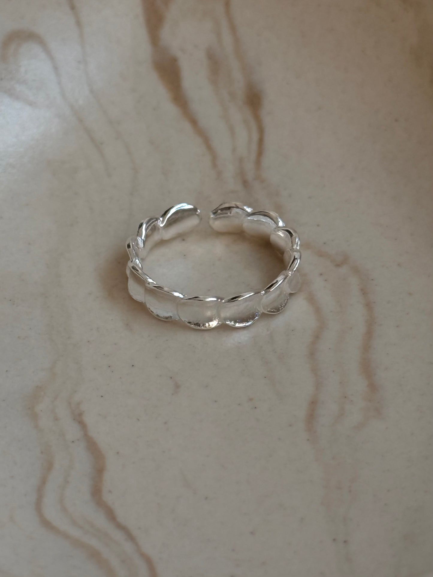SILVER ROUNDED PINKY RING