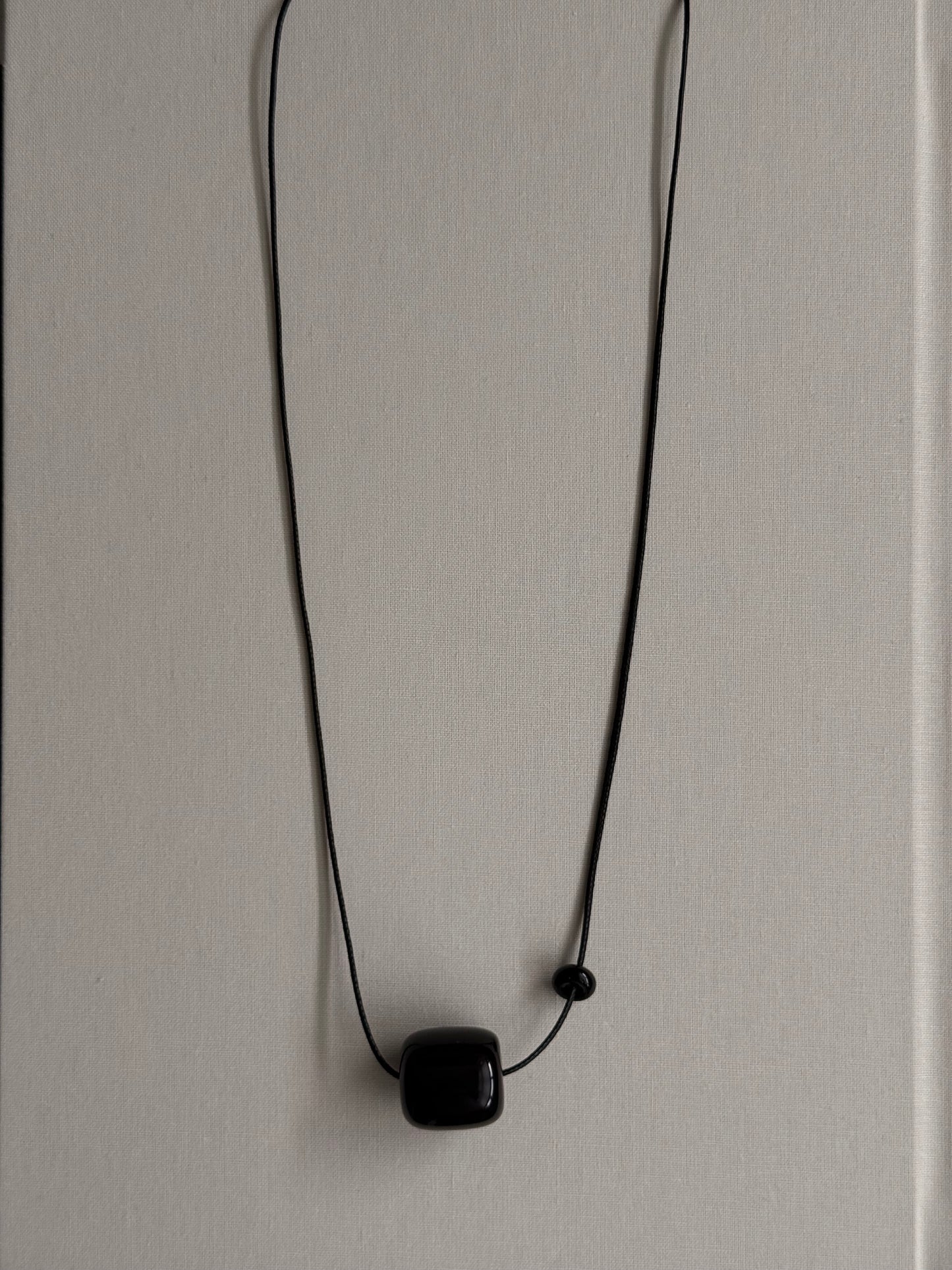010 NATURAL YAK HORN NECKLACE