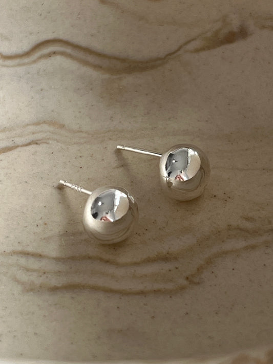 SILVER 8MM BALL EARRING