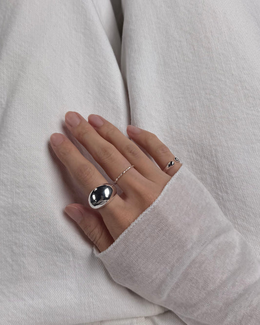 SILVER CHUBBY ROUND RING
