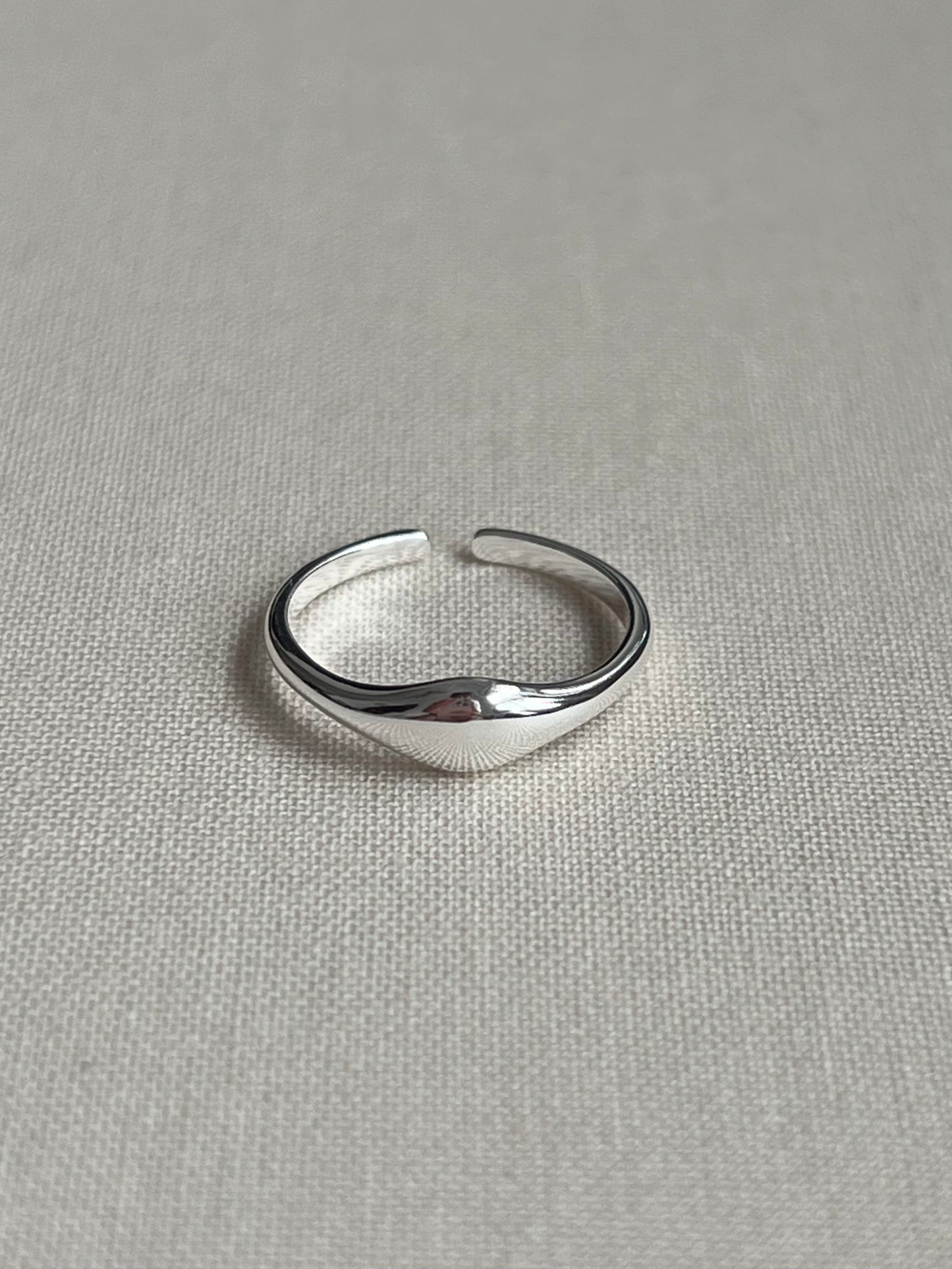 SILVER DAILY RING